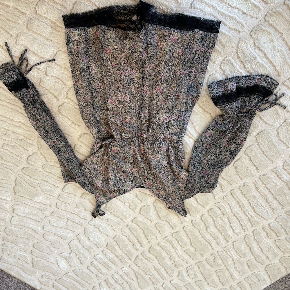 Floral Lace Trim Blouse